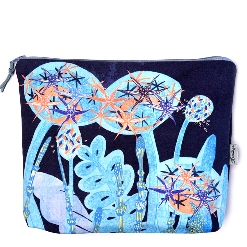 Alium Tranquil wash bags handmade in Cornwall by Claire Armitage